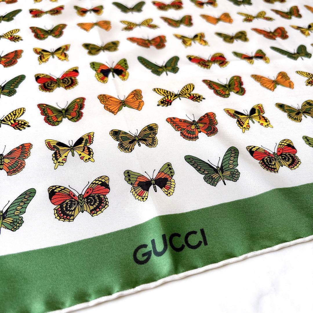 GUCCI ヴィンテージ スカーフ 蝶々 バタフライ 総柄 65cm 春 - メルカリ