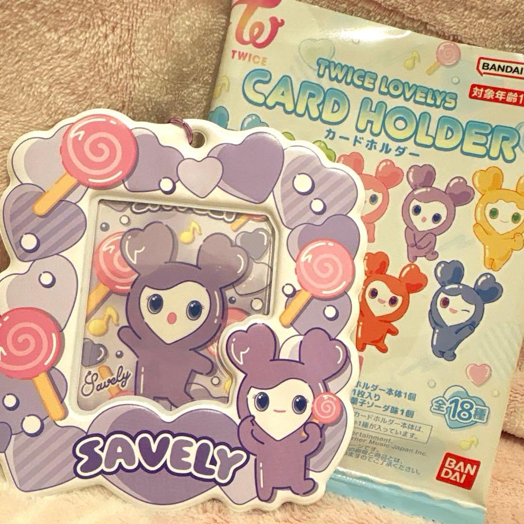 TWICE LOVELYSカードホルダー サナちゃん サブリー♪ - メルカリ