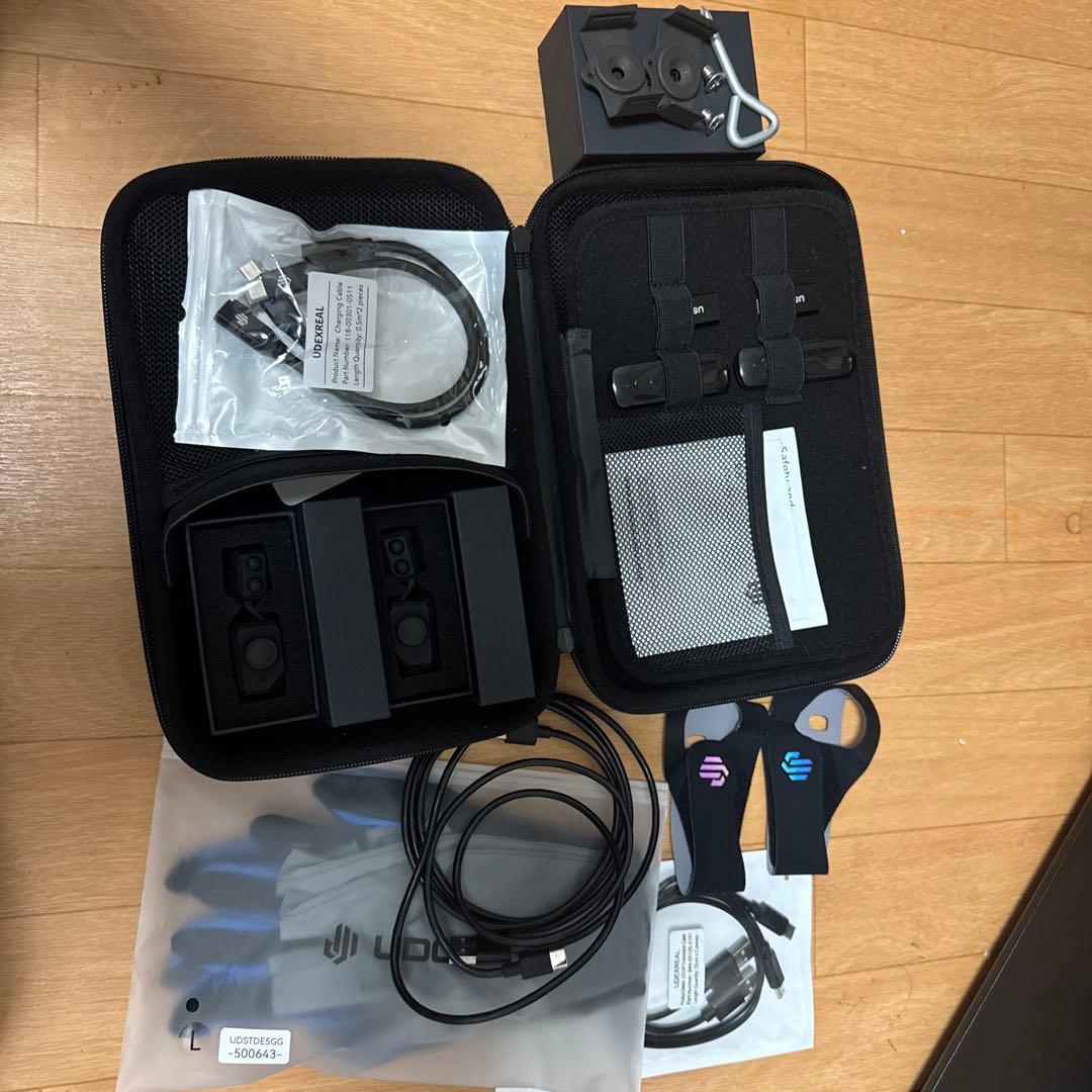 UDCAP Lサイズ グローブ型VRコントローラー 販売予定