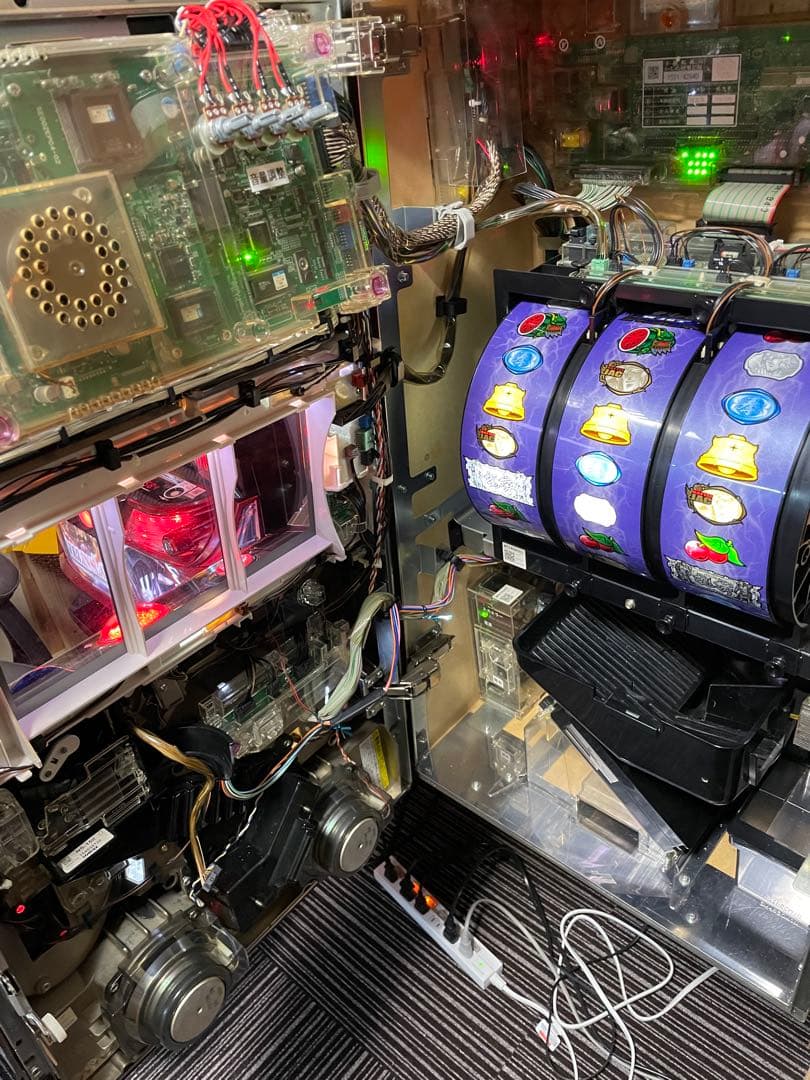 【引き取り歓迎】パチスロ 実機 北斗の拳 強敵