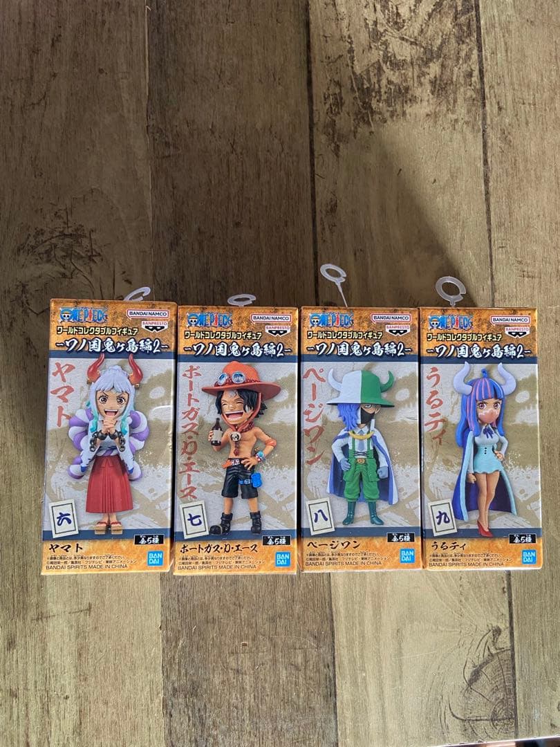 ワンピース　ワールドコレクタブルフィギュア　まとめ売り