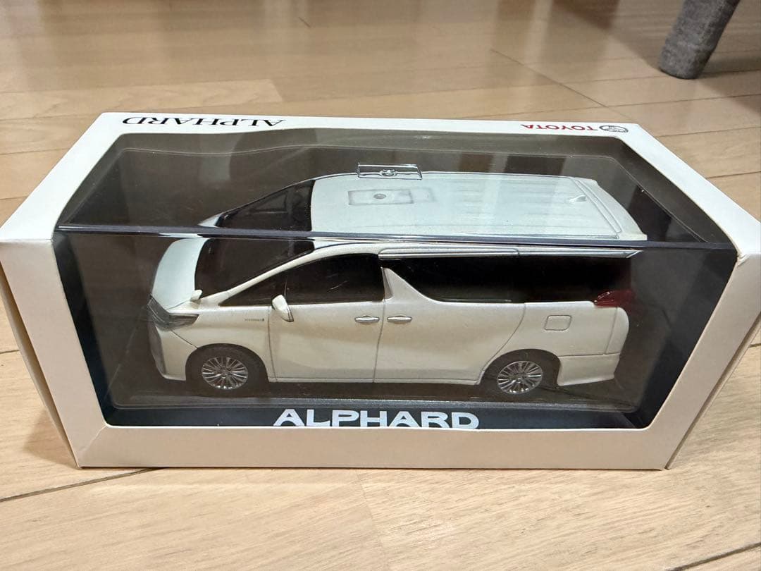 30系アルファード。 アルファード30系前期・後期の違いは？内外装や燃費、装備の差を確認