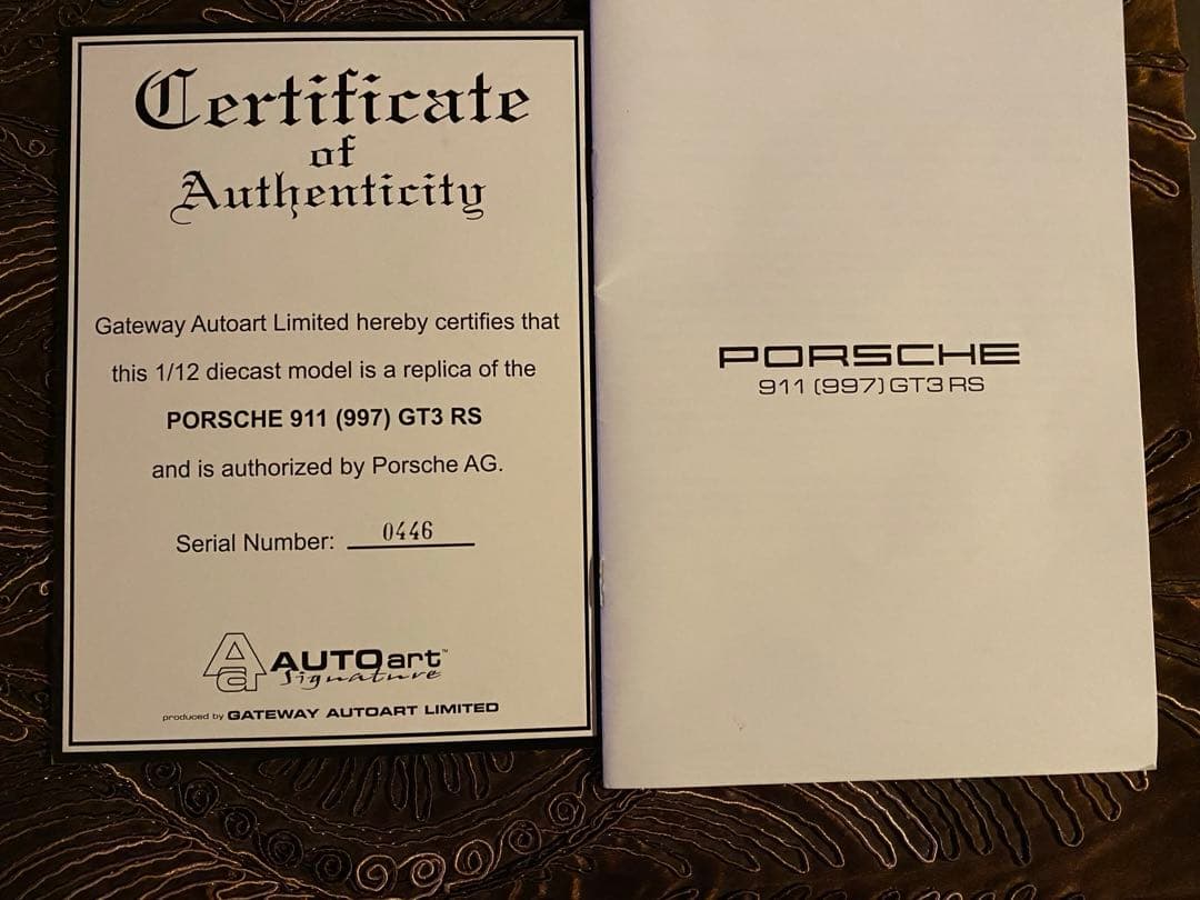 Porsche 911 GT3 RS ミニカー 1/12