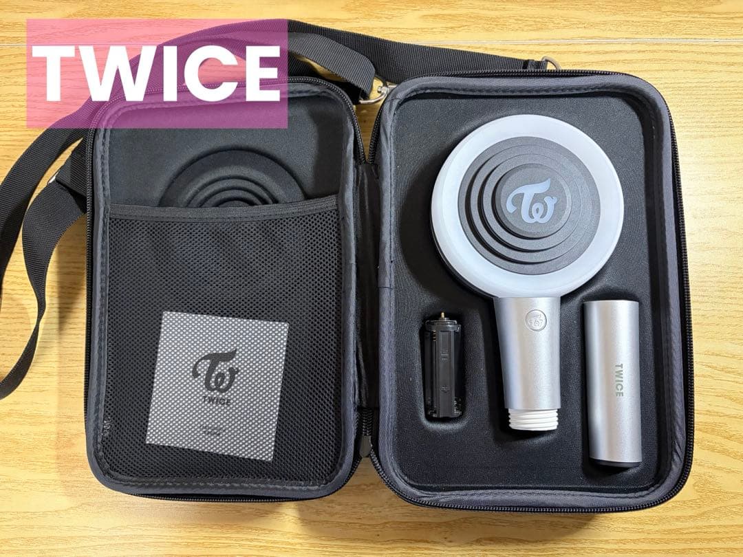 TWICE CANDYBONG Z ペンライト ペンライトケース セット売り - メルカリ