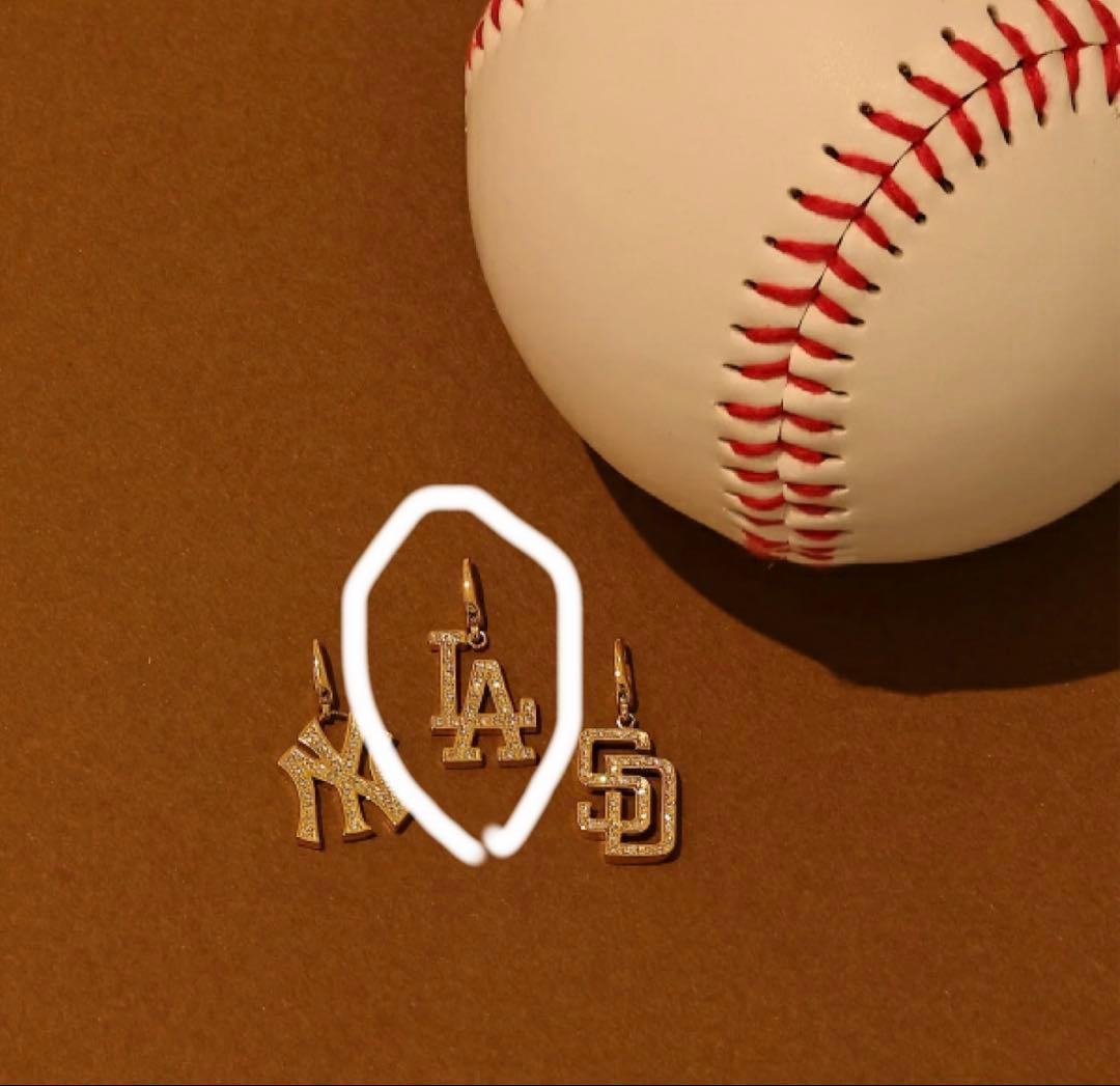 早い者勝ち】ゆきざぎ×MLB LAドジャース モチーフ ネックレス - メルカリ