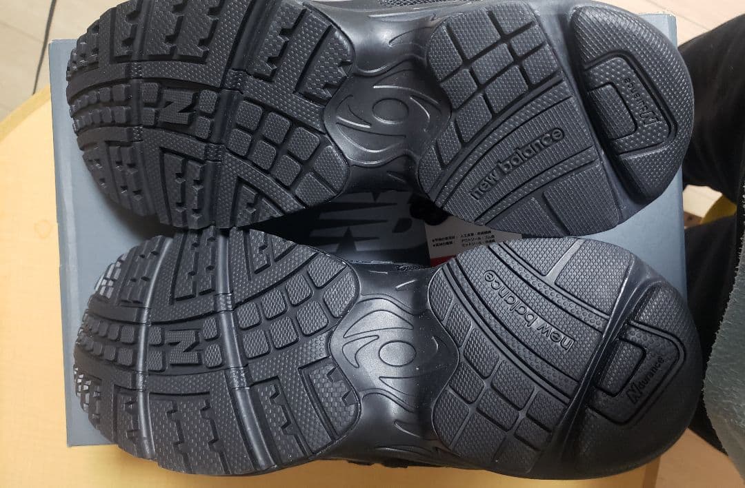 ニューバランス ML725CB ブラック 28.5cm