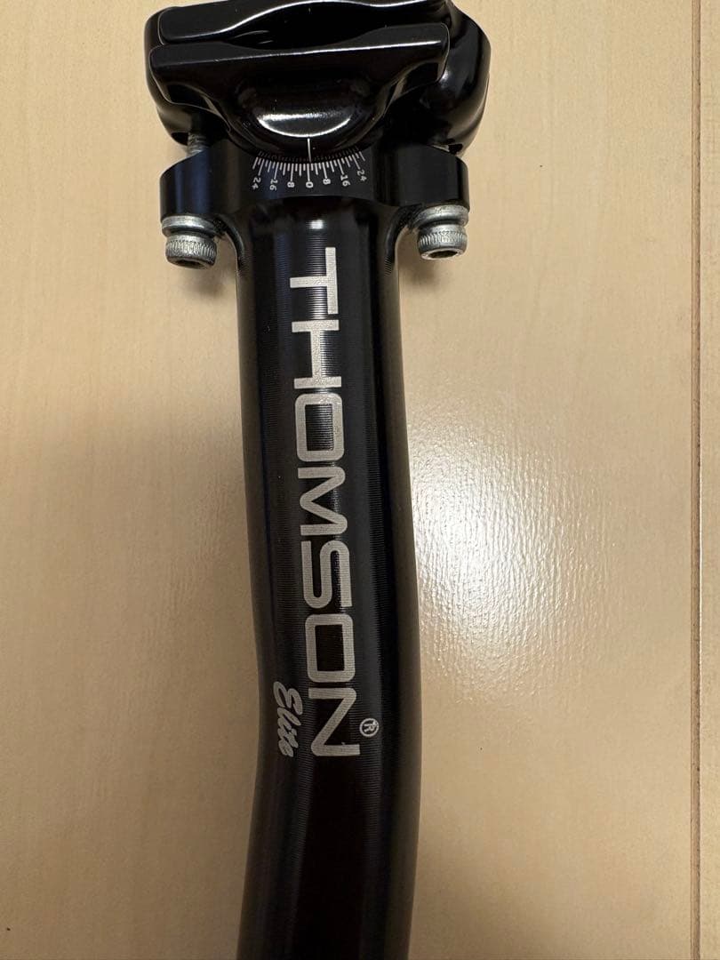 THOMSON シートポスト 27.2x250mm ブラック