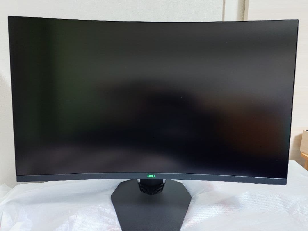 Dell 31.5インチ 曲面ゲーミングモニター – S3222HG - メルカリ
