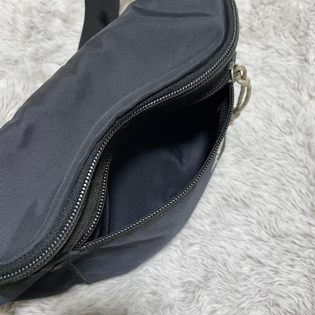 パタゴニア ボディバッグ 00s ヌエボヒップボルト ロゴ刺繍 大容量