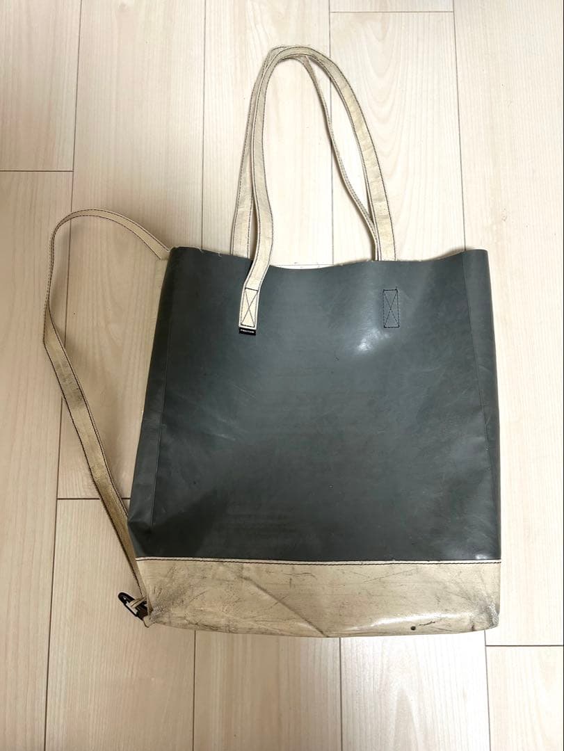 FREITAG F261 MAURICE グレー×ホワイト系 トートバッグ Tote Bag FREITAG F261 Maurice | Freshlabels.cz