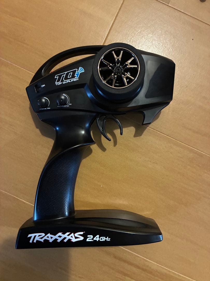 【早い者勝ち】Traxxas Rustler 4x4 VXL Ultimate