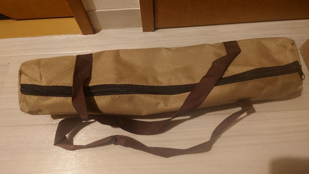 お得キャンプセット】チェア&アルミロールテーブル&ジェントスランタン