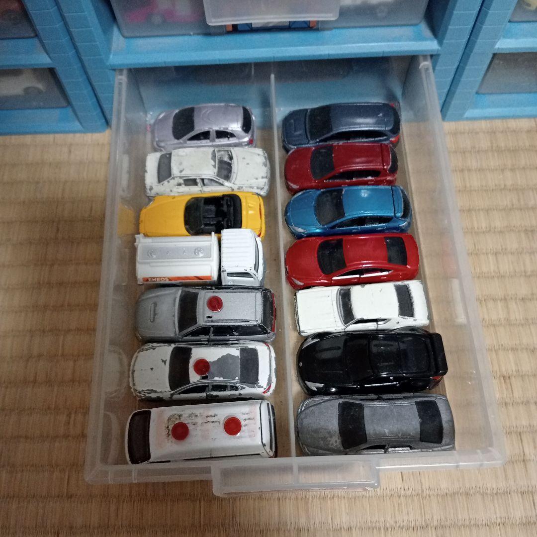 トミカ 199台 まとめ売り 収納駐車場付き