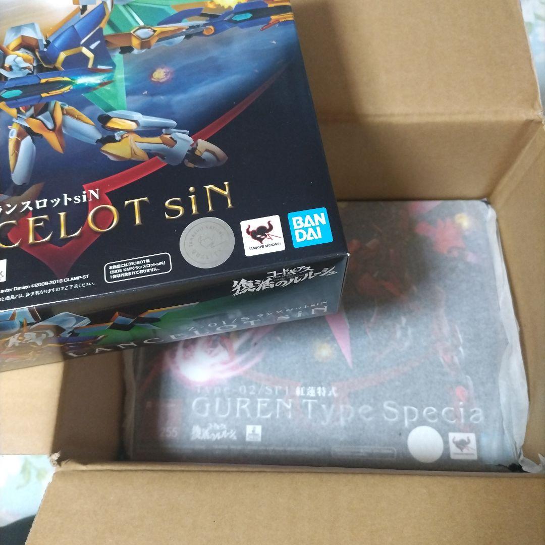 ROBOT魂 ランスロットsiN 紅蓮特式 アルビオンゼロ セット