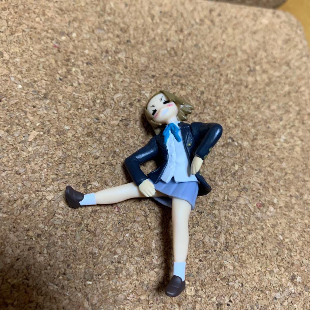 ティータイムのけいおん フチ子 - メルカリ