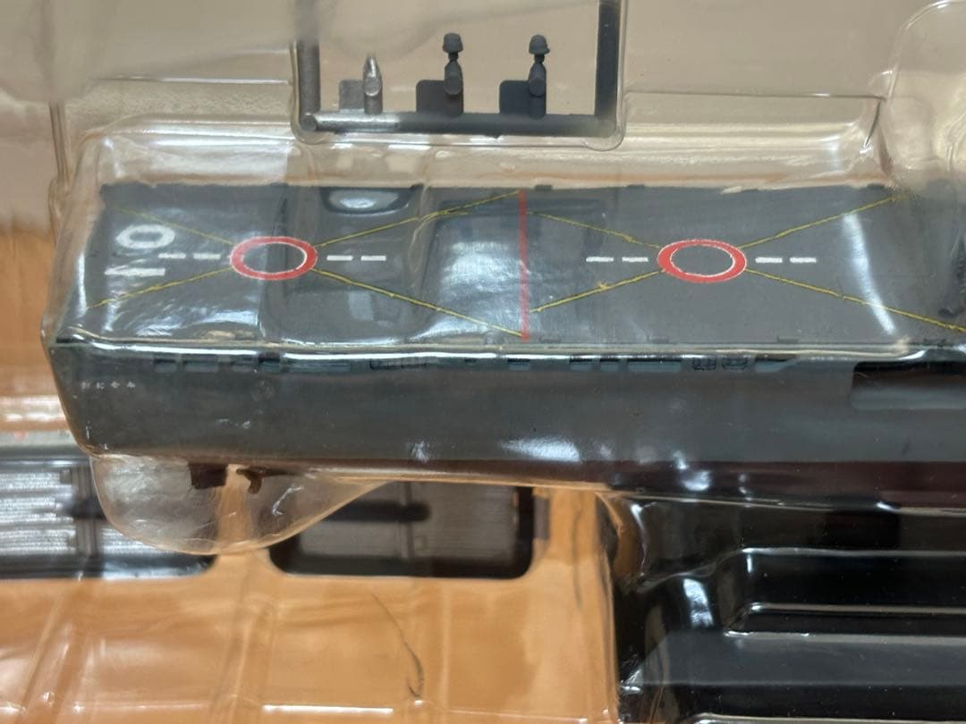 ピットロード 1/700 海上自衛隊 LST-4001 おおすみ 塗装済 訳あり