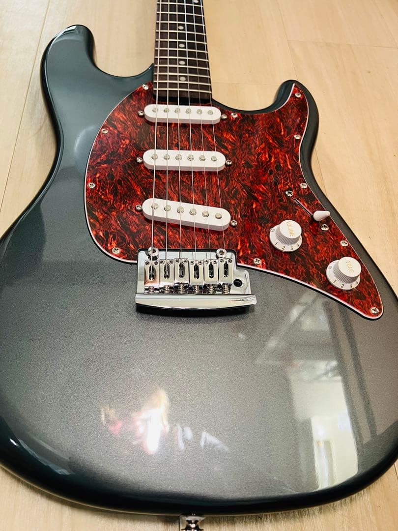 musicman sterling cutlass CT-30 エレキギター