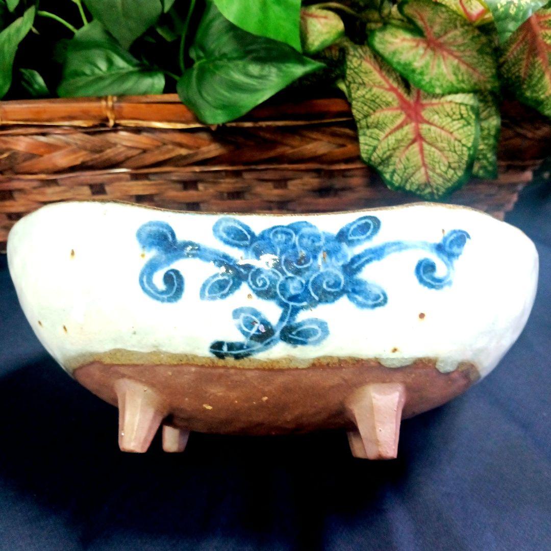 骨董品 古道具 有田焼 古伊万里 唐草模様 染付 脚付き鉢 - メルカリ