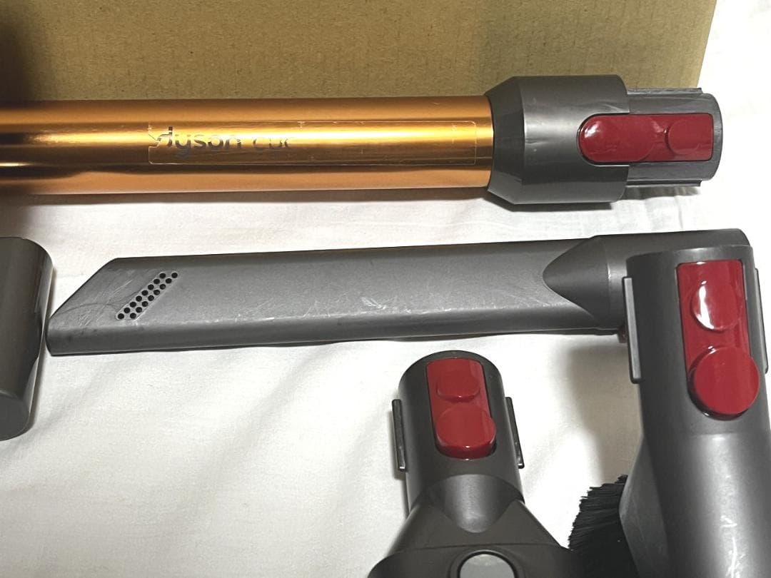 お買い得！57分稼働Dysonダイソン サイクロンクリーナーSV12/V10良品