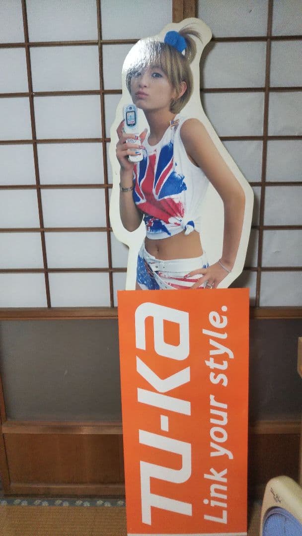 浜崎あゆみ 等身大パネル