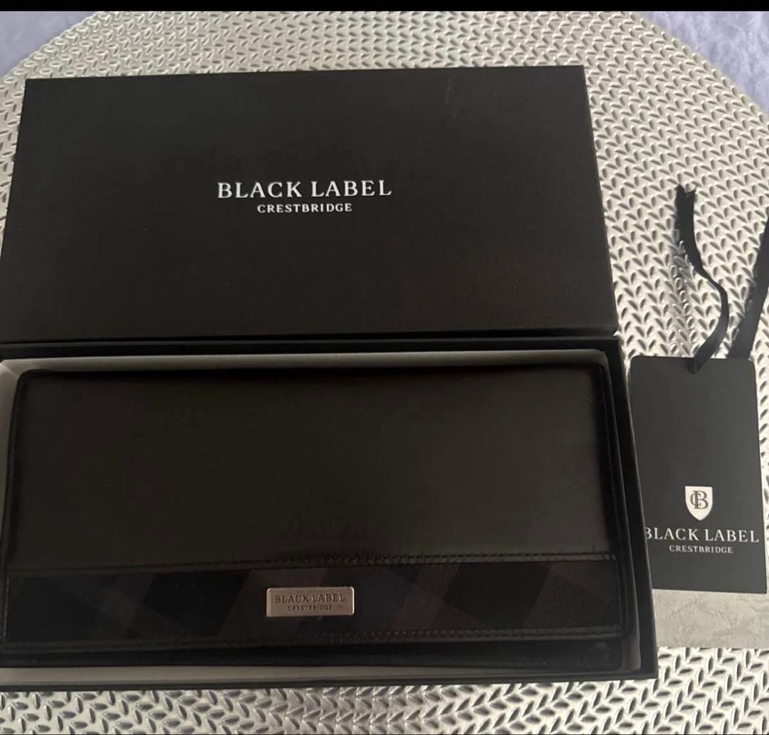 バーバリーブラックレーベル長財布箱付きクレストブリッジ CRESTBRIDGE