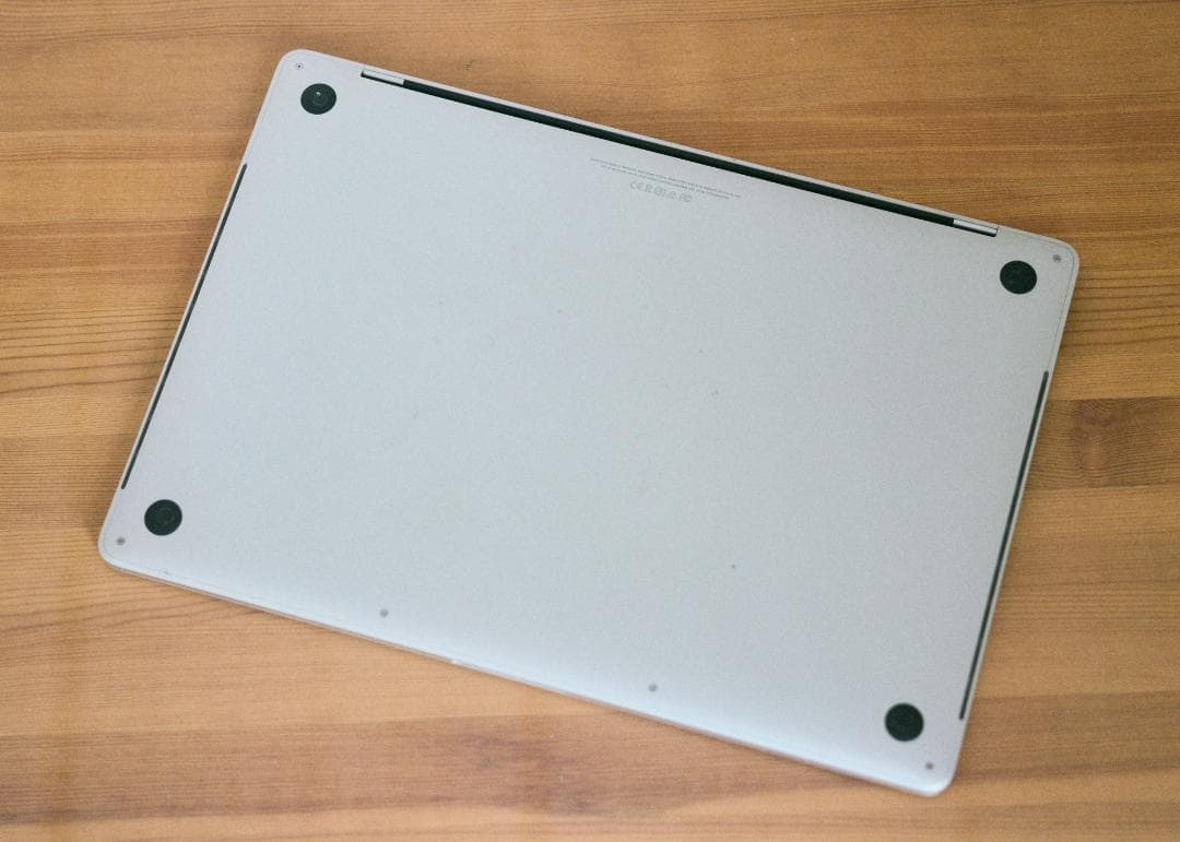 MacBook Pro 15インチ 2018 シルバー【ジャンク扱い】 - メルカリ