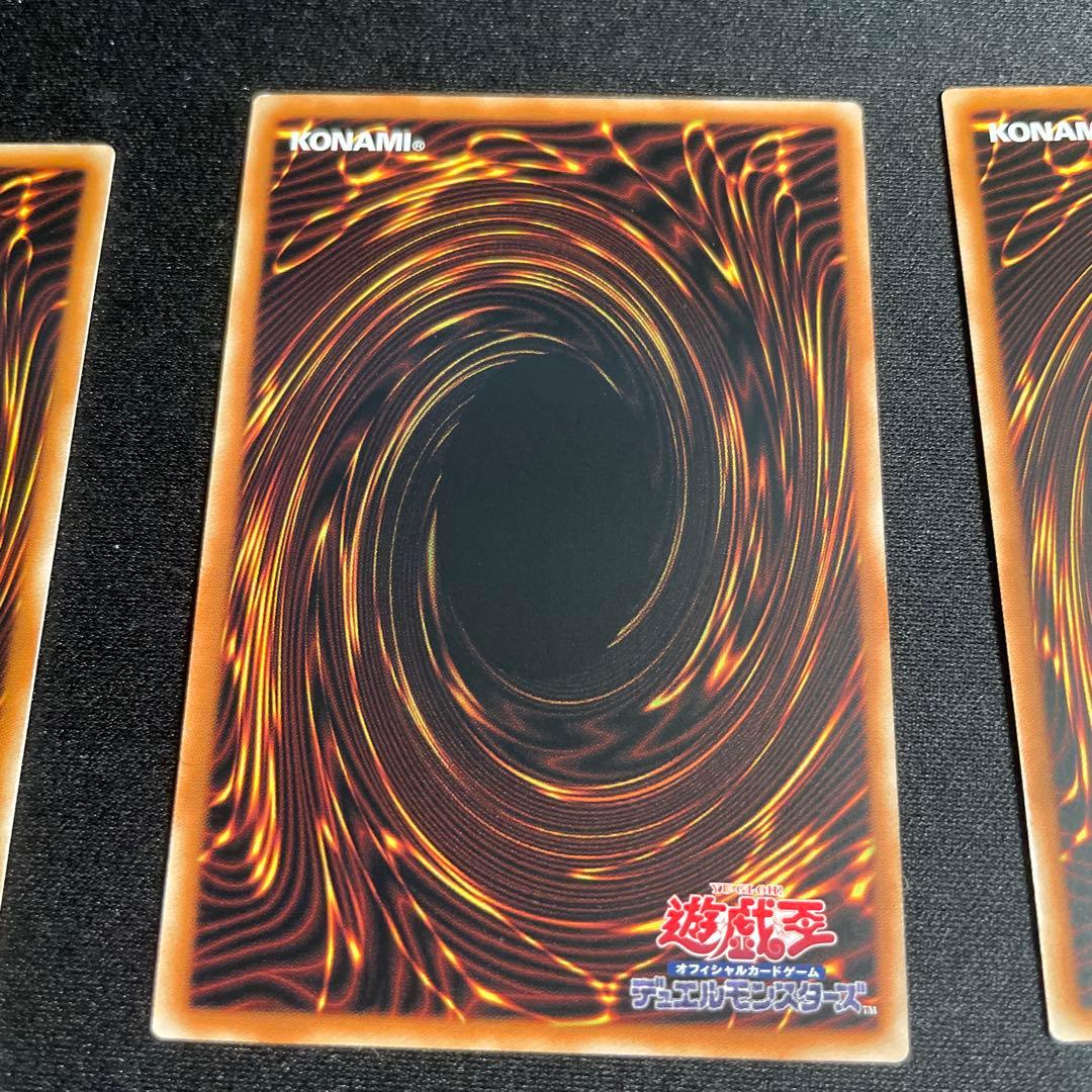 遊戯王　白銀の城の召使い アリアンナ　アジア版　中国語簡体字25thシークレット