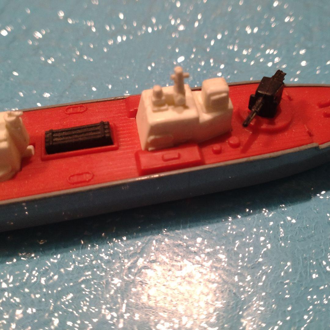 マッチボックス（イギリス製 のミニカー 艦船モデル イギリスの駆逐艦