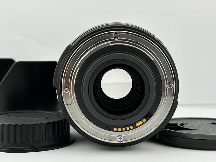 ★手ブレ不良・美品★キヤノン EF-S 18-200mm F3.5-5.6 IS