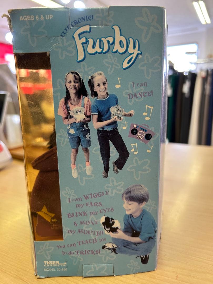 FURBY人形未使用 ヴィンテージ物