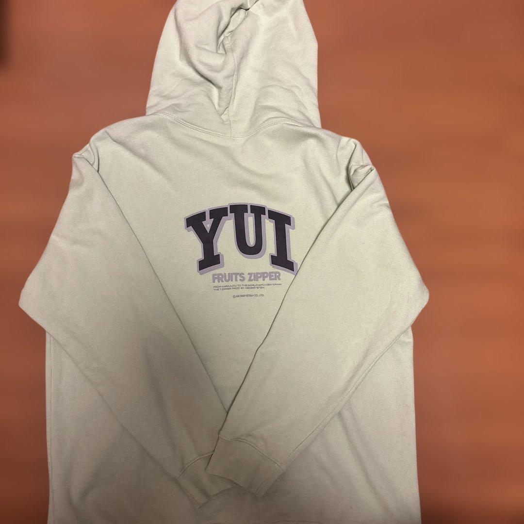 FRUITSZIPPER 櫻井優衣 推しパーカー - メルカリ