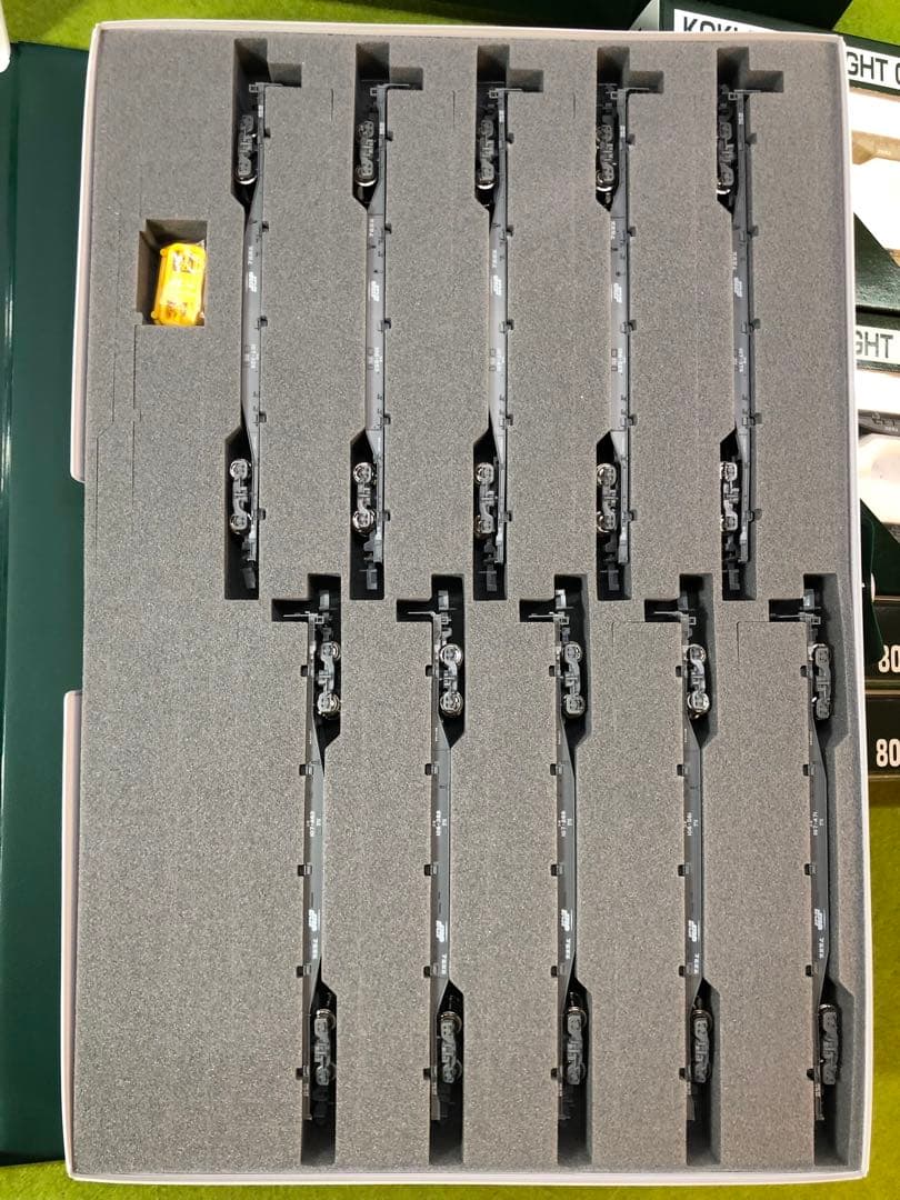 KATO 10-1432 コキ106 + 107 (10両 + 6両セット)