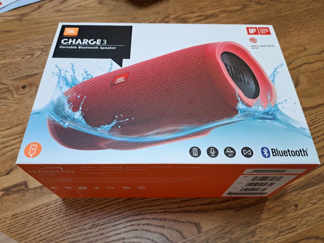 JBL Charge 3 ワイヤレススピーカー Amazon.co.jp: JBL CHARGE3 Bluetoothスピーカー IPX7防水/ポータブル