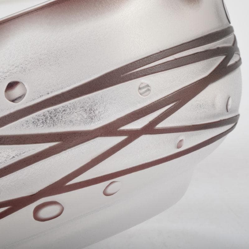 ガラス工芸 荒木良忠作 玻璃彫刻 銅赤流水文 菓子鉢 共箱 C 9187