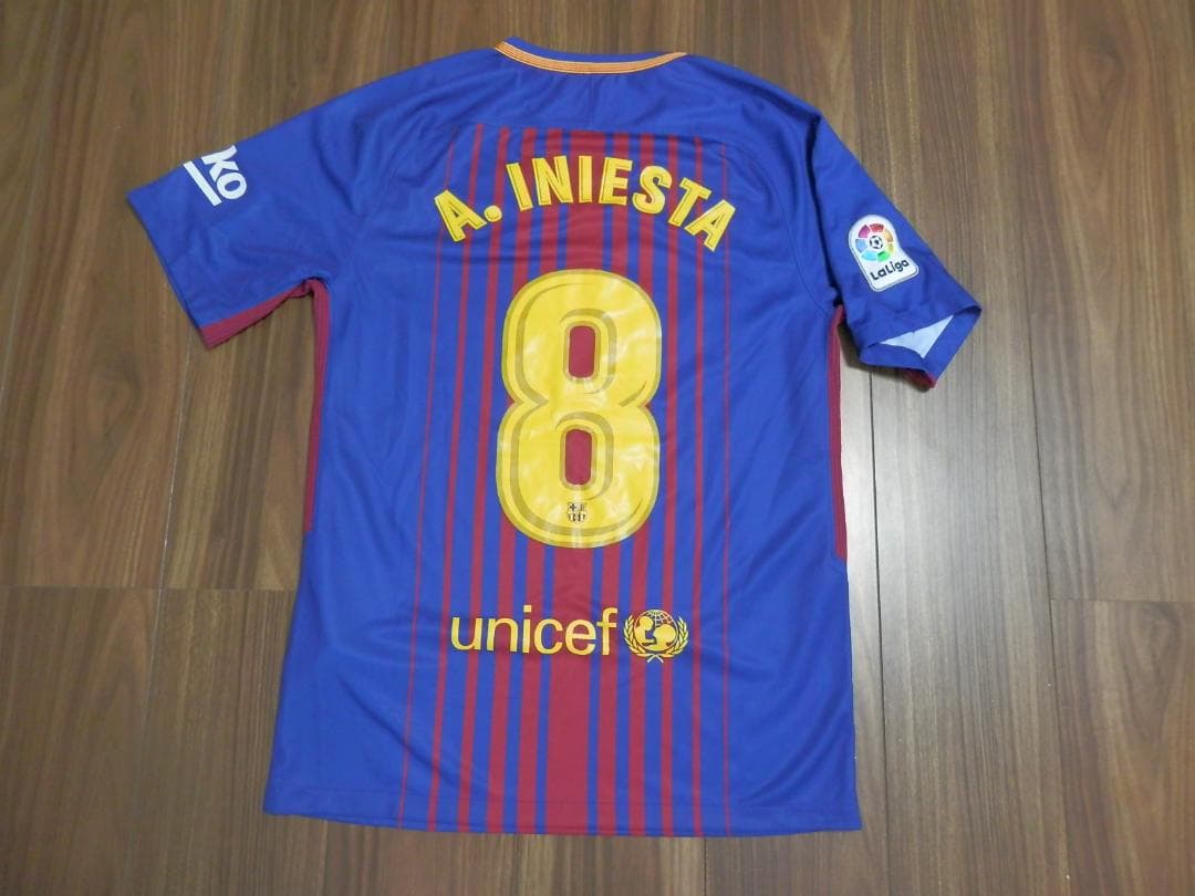 【NEW】【イニエスタ】【La Ligaパッチ付】バルセロナ(2017/18) ZCWO 楽天 x FCバルセロナ 2017/18 - イニエスタ 1/6 アクション