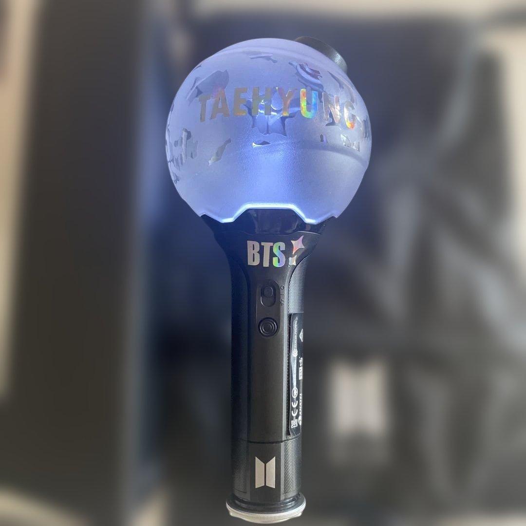 BTS OFFICIAL LIGHT STICK VER.3 アミボム トレカ付 - メルカリ