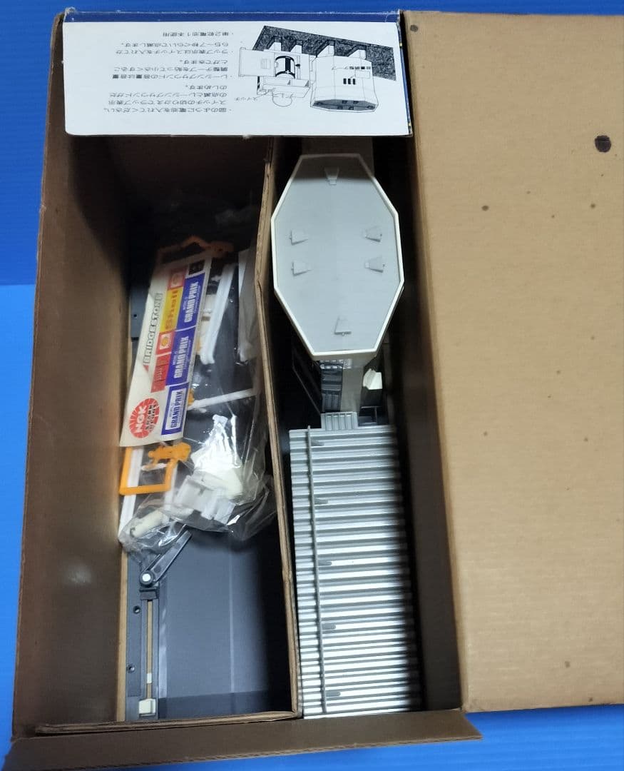 《トミカラマピットイン》 レーシングサウンド&ラップ点滅【完全動作品】新品未使用