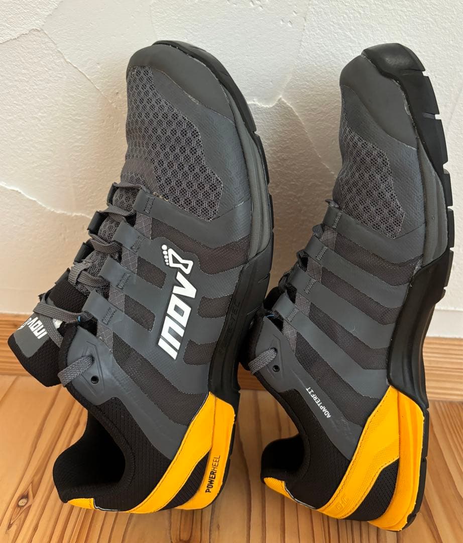 Inov8 f-lite 235 イノヴェイトトレーニングシューズ inov-8 - メルカリ