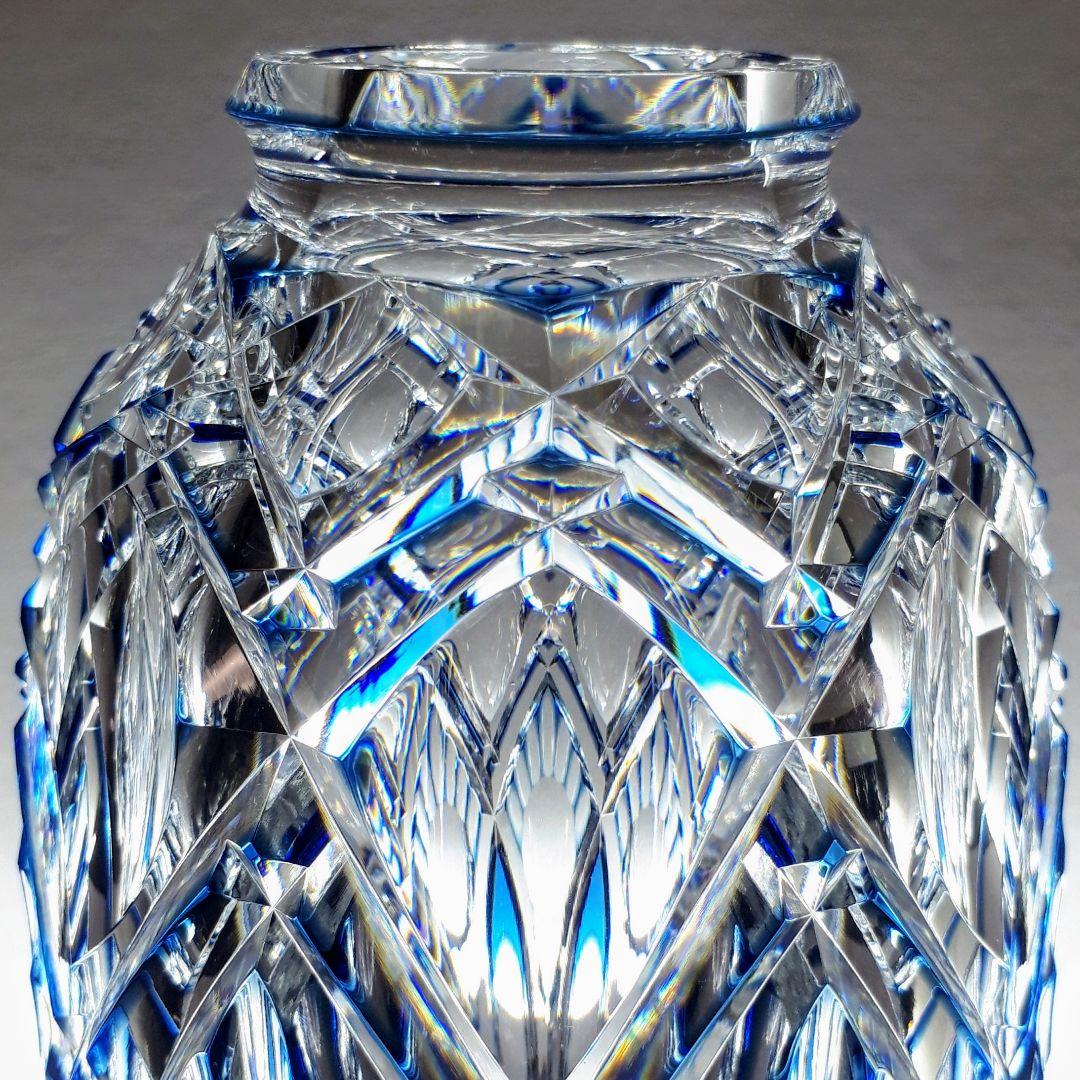 日本工芸会正会員 渡邊 明 作品 切子 藍色被せ 花瓶 【入手困難品