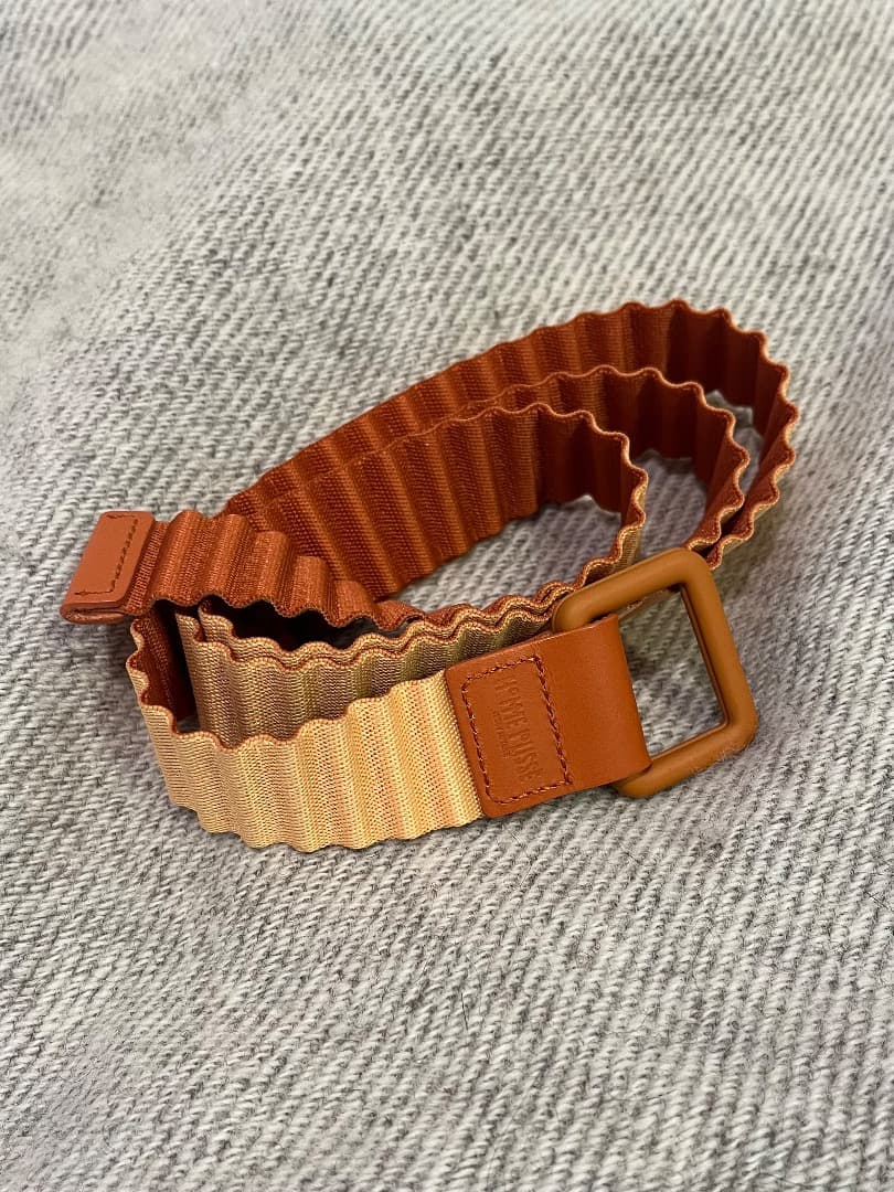 小物 HOMME PLISSE ISSEY MIYAKE PLEATS BELT Pleats Belt in Black – SVRN