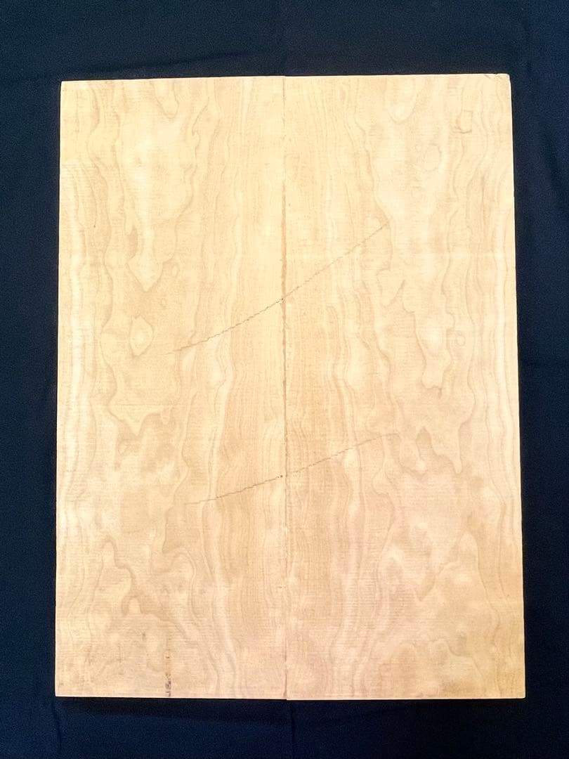 Quilt Soft Maple body top材