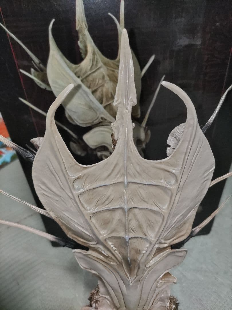 NECA ネカ　プレデター　クランリーダースローン　プレデターバッドランド