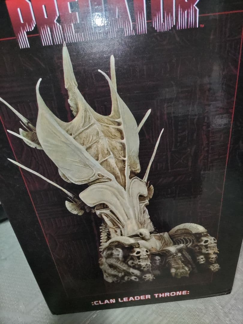 NECA ネカ　プレデター　クランリーダースローン　プレデターバッドランド