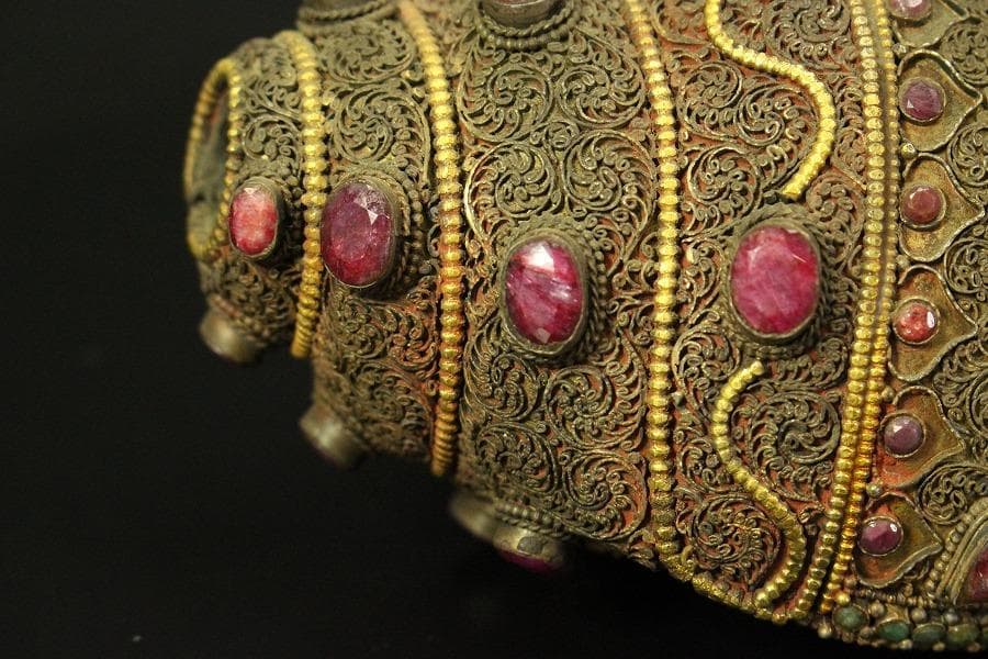 仏教美術 チベット 西蔵 蜜教 鍍金 宝石張 巻貝 法具全長18cm(A274