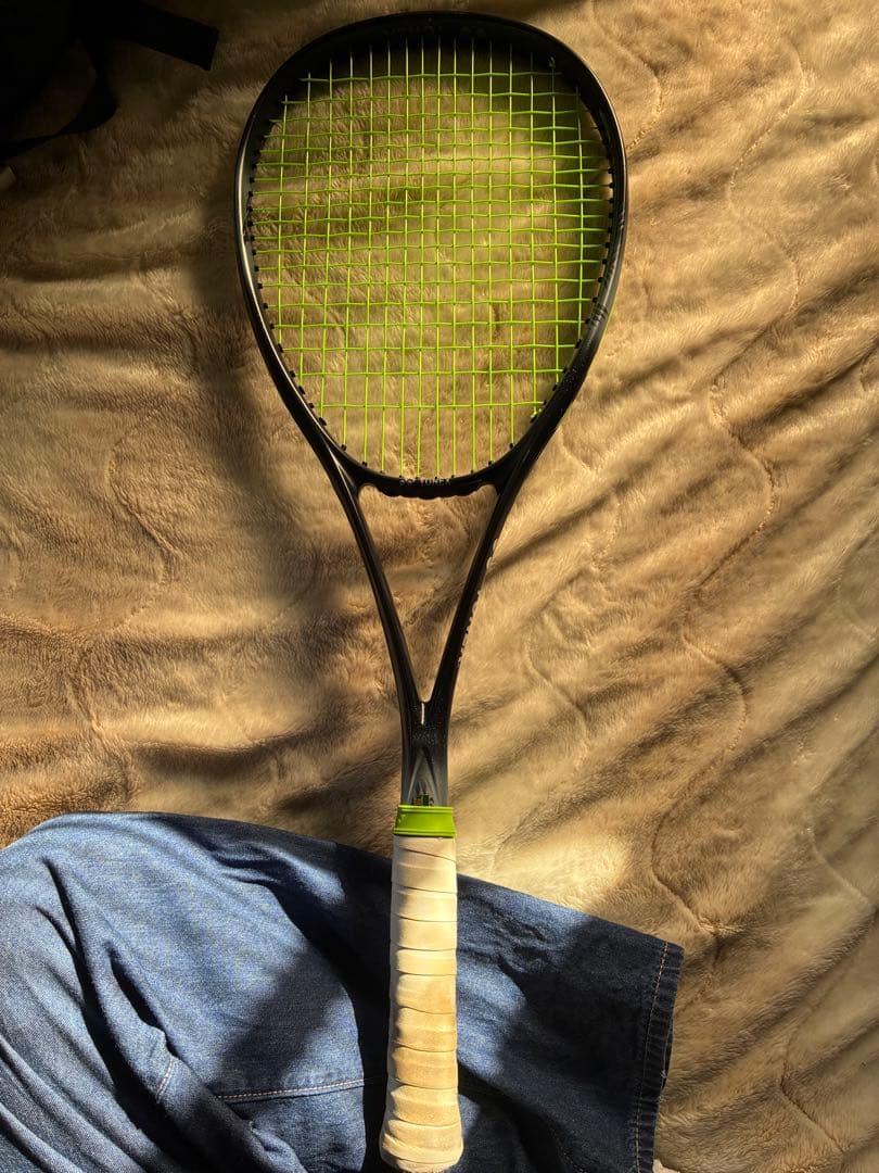 ヨネックス　ボルトレイジ8v UL2 Amazon | (ヨネックス) ソフトテニス ラケット ボルトレイジ8V VR8V