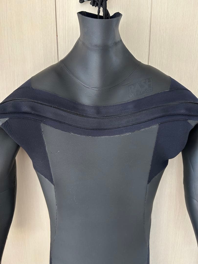 RASH ウェットスーツ　セミドライ　ML ラバー柔らか　オールブラック　激シブ ONEILL オニール ﾌﾙ BZ MR ZEN ZIP 5X3mm MFW-106A4 バックジップ