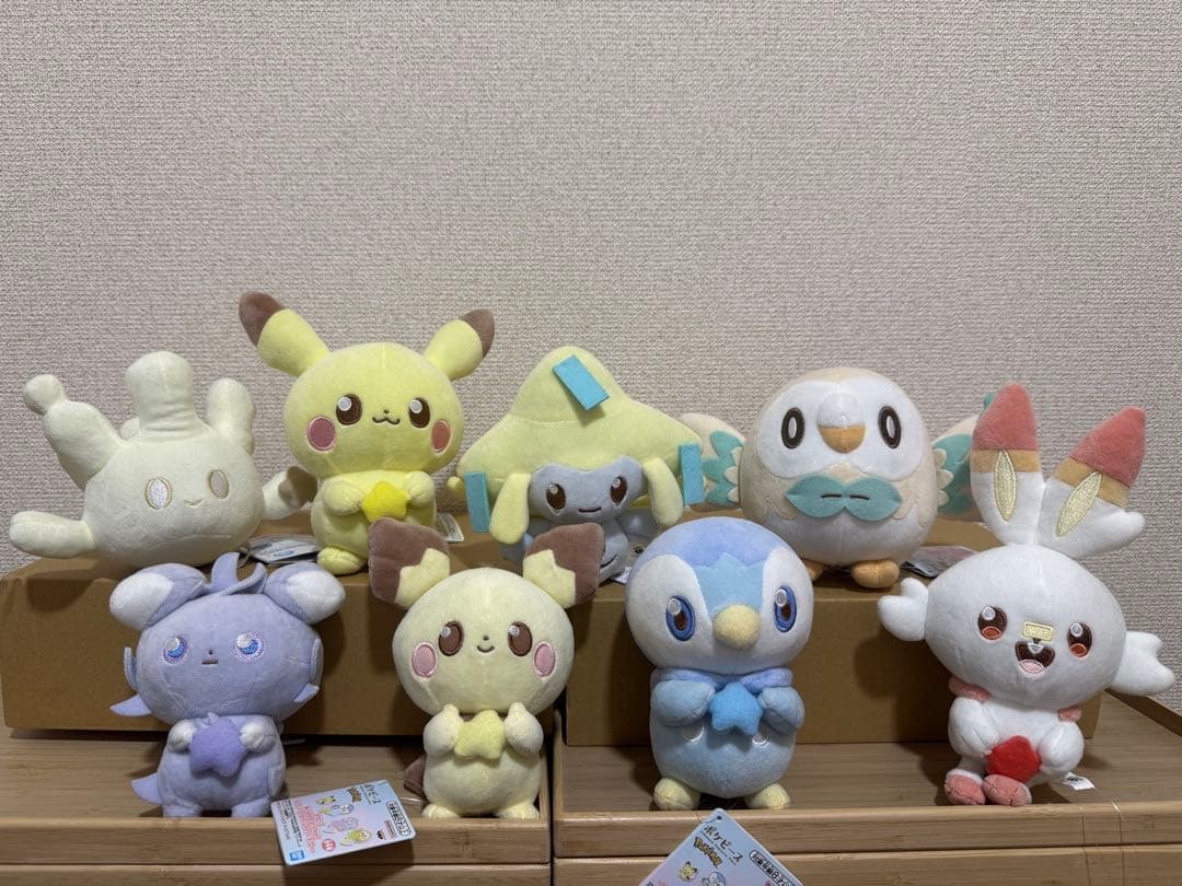 ポケモン ポケピースぬいぐるみ（全8種）、ジラーチ （大）、モクロー（中）