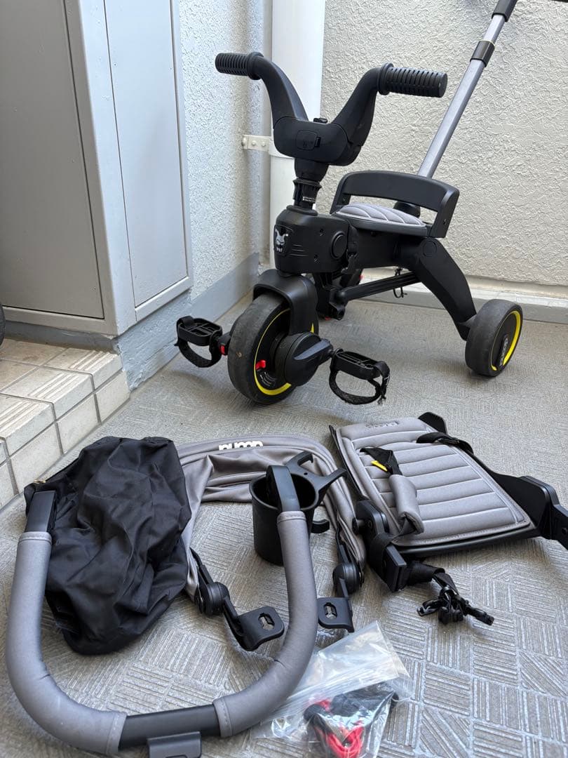 doona（ドゥーナ）Liki Trike　リキトライク　三輪車　グレイハウンド 楽天市場】リキトライク 手押し棒つき 折りたたみ三輪車 10ヶ月〜3歳