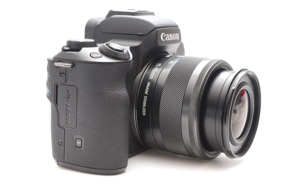 デジタルカメラ Canon EOS Kiss M 15-45mm F3.5-6.3 IS STM