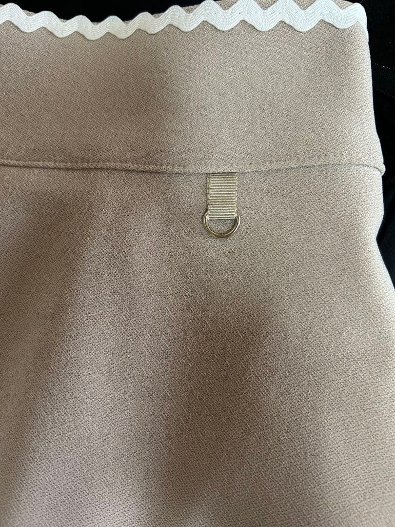 レディースゴルフウェアセットアップ ベージュLサイズの通販はau PAY